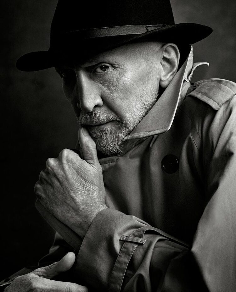 Frank-Miller-Headshot-BW-credit-Sophy-Holland-826x1024