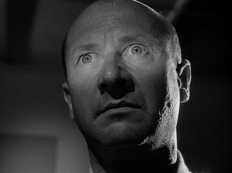 MV5BYmMwYzMzNGMtZTkzNy00ZWZhLTljMWQtNDQ3YmI1ZmUxY2RmXkEyXkFqcGc@.V1_FMjpg_UX1000