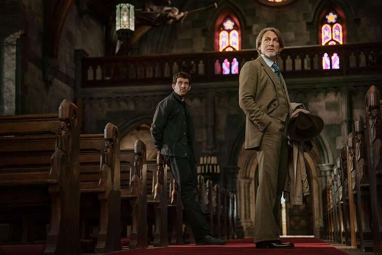First-Look-at-Daniel-Craig-and-Josh-OConnor-in-Wake-Up-Dead-Man-A-Knives-Out-Mystery