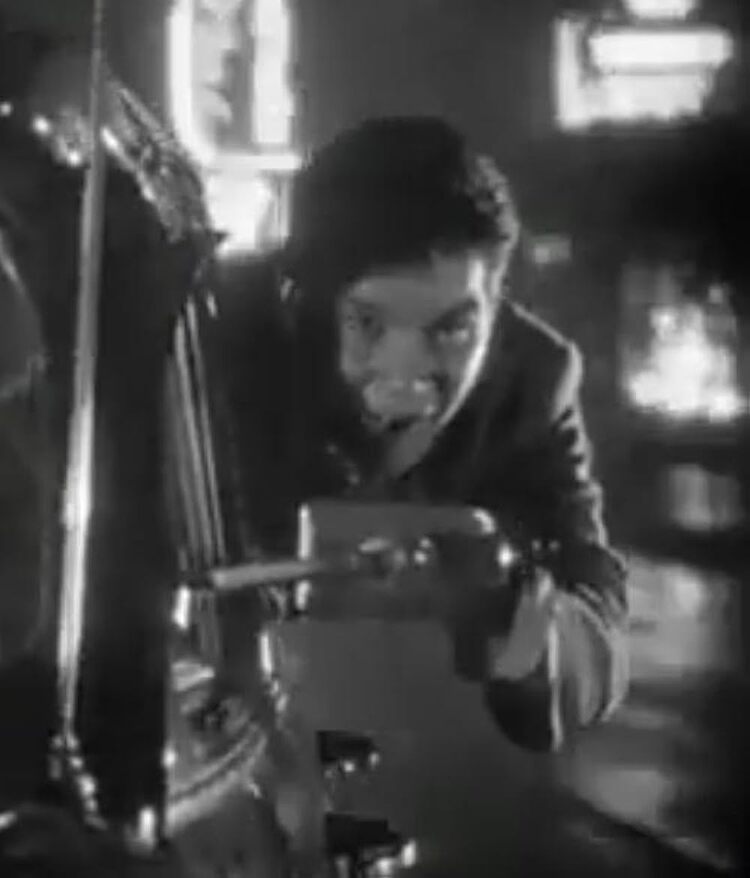 MV5BMjdmOTgxMDAtZTQ0Yi00Nzk1LTlhMmItZDQ2ZjQ4YmE5MTk0XkEyXkFqcGc@.V1_FMjpg_UX1000