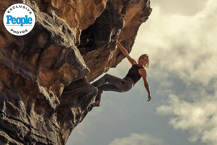 7d5275ef-9228-4dd0-915b-ed059f2db9b3