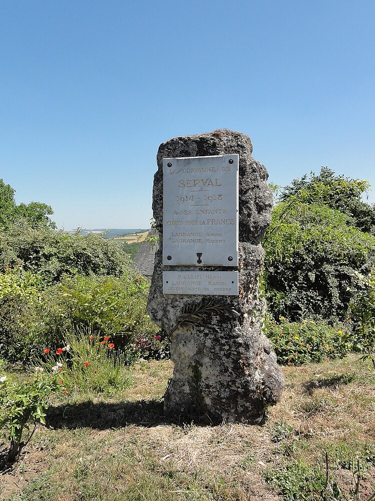 Serval_(Aisne)_monument_aux_morts