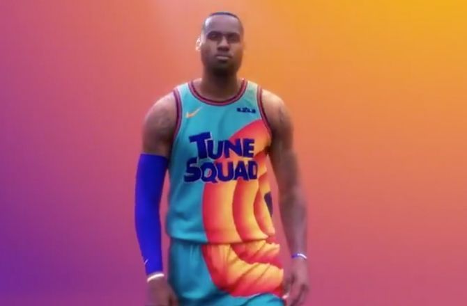 Space-Jam-2-le-look-de-Lebron-James-devoile-VIDEO
