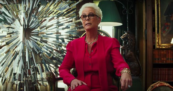 knives-out-jamie-lee-curtis-600x318