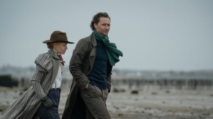 The-Essex-Serpent-Claire-Danes-et-Tom-Hiddleston-739x415