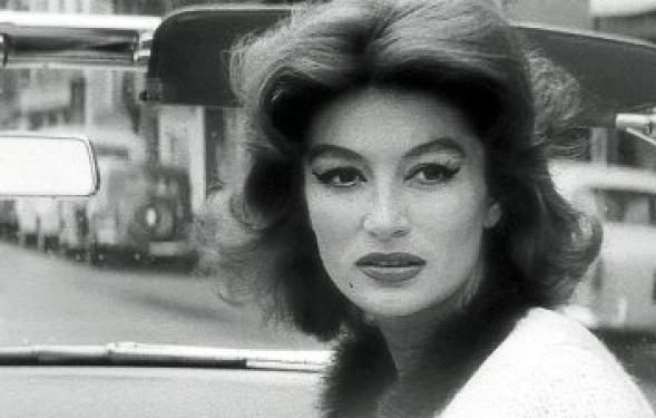 1444x920_anouk-aimee-en-1961-dans-lola-premier-film-de-jacques-demy-qui-ressort-en-salle-le-25-juillet