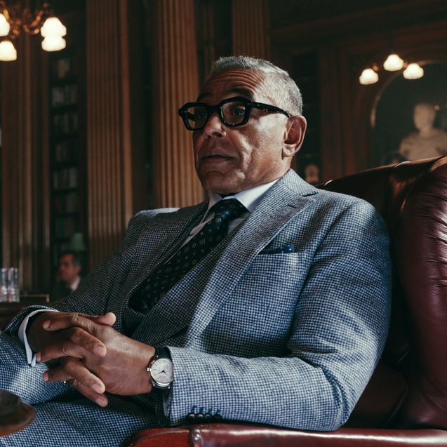 the-gentlemen-photo-giancarlo-esposito-1496560